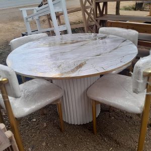 Dinning Table 4 Seats