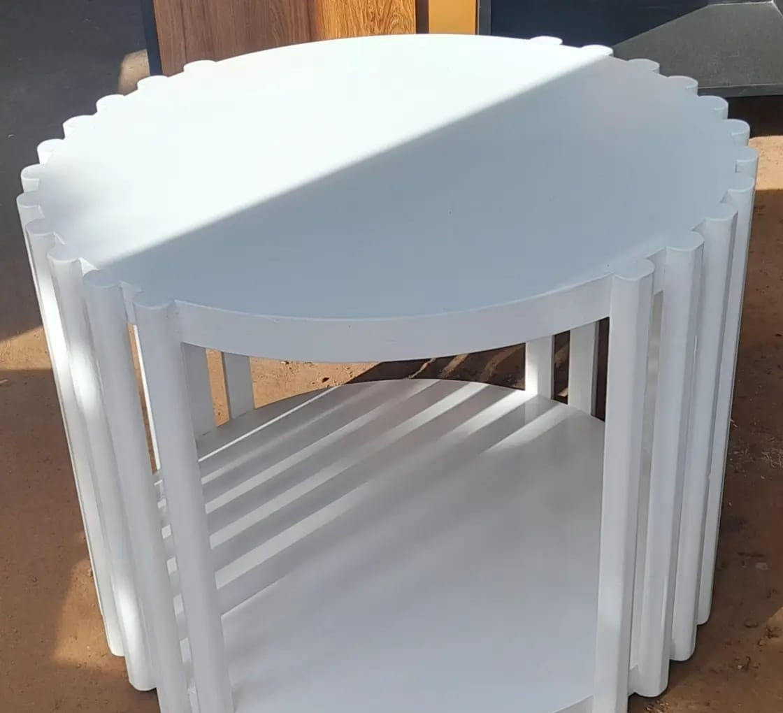 Round table